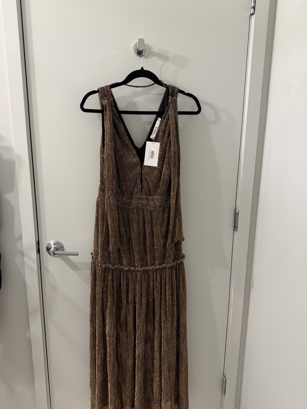 Astr Desma Metallic V-Neck Maxi Dress